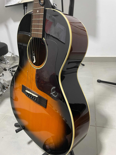 Guitarra Electroacústica EpiPhone