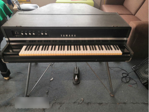 Piano Yamaha Cp-70 Electrica