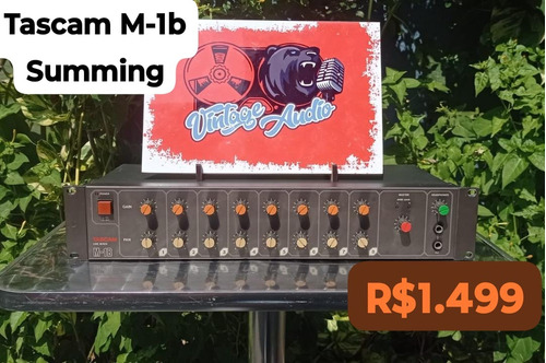 Mixer Tascam M-1b Summing
