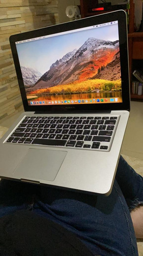 Macbook Pro 13'' Cinza Espacial Apple