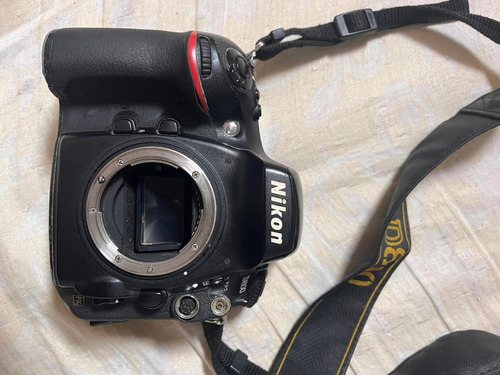 Nikon D800 Full Frame 400k Cliques