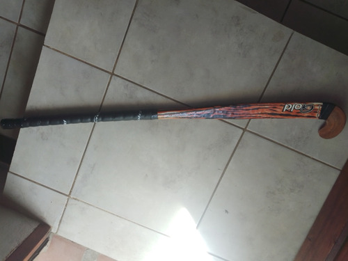 Palo De Hokey Wolf Gold 37.5 Nivel Inicial 