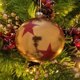 Esferas De Navidad. Esferas Navideñas De Estrellas Rojas/oro