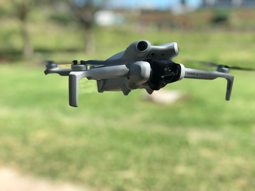 Dji Mini 4 Pro Rc 2 Tela Combo Plus 3 Baterías De 1 Hora