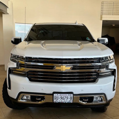 Chevrolet Cheyenne 6.2 2500 Doble Cab High Country 4x4 At