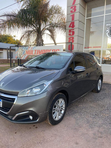 Peugeot 208 Allure Tiptronic 2018 Nav