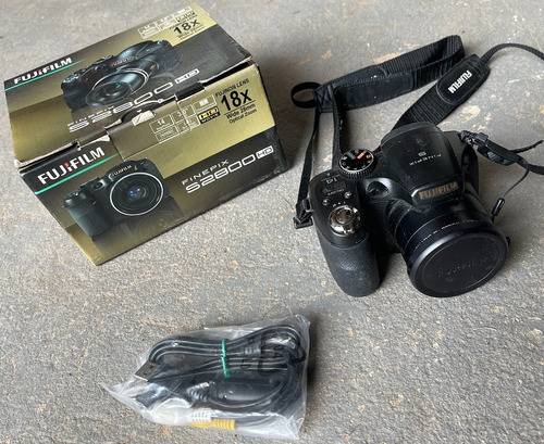  Fujifilm Finepix S2800hd Compacta Avanzada Color  Negro 