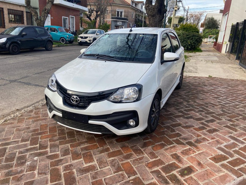 Toyota Etios At Xls 2023 T/menor Valor