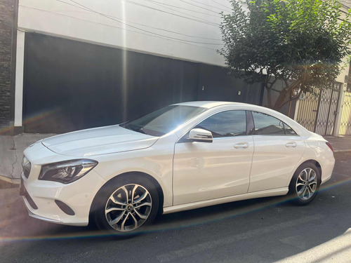 Mercedes-benz Clase Cla 2019 1.6 200 Cgi Sport At