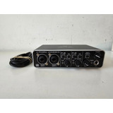 Interfaz De Audio Behringer Umc202hd Usado + Cable 