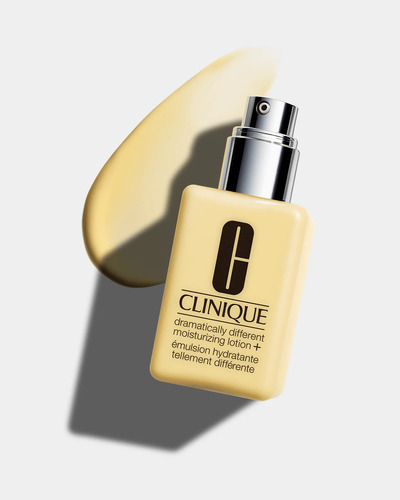 Clinique Crema Hidratante Ligera Dramatically Different