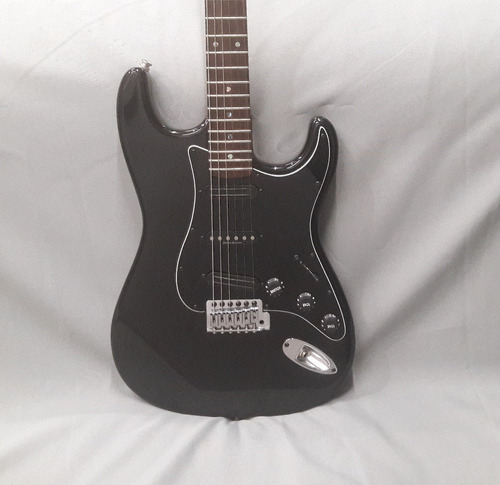Guitarra Tagima Stratocaster 635 Das Antigas Customizada