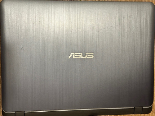 Portátil Asus X407m Gris 14 , 8gb De Ram 240gb Ssd.