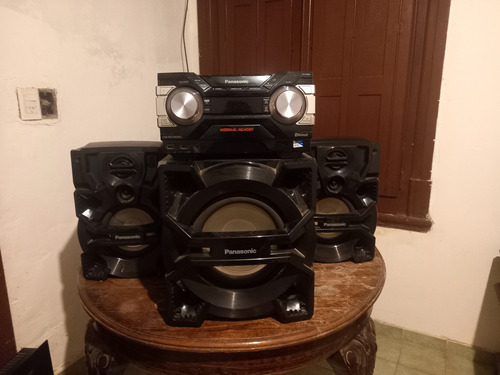 Parlantes Panasonic Modelo Sa-akx880