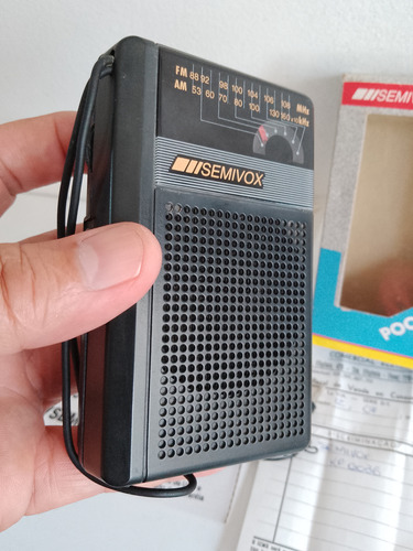Rádio Semivox Pocket Antigo Am/fm Pilha Caixa Funcionando 