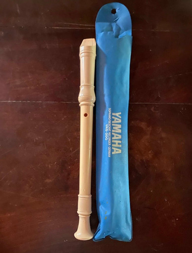 Flauta Yamaha Soprano Beige Alemana Yrs-20g