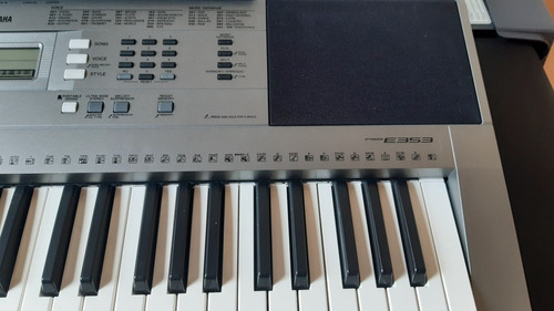 Organeta Teclado Yamaha Psr E-353