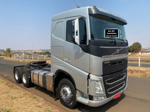 VOLVO FH 540 I-SHIFT 6X4 2016 ÚNICO DONO