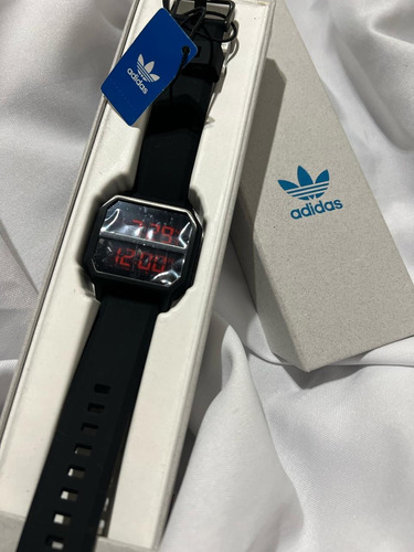 Reloj adidas Original All Black Archive_r2 Z16760-00