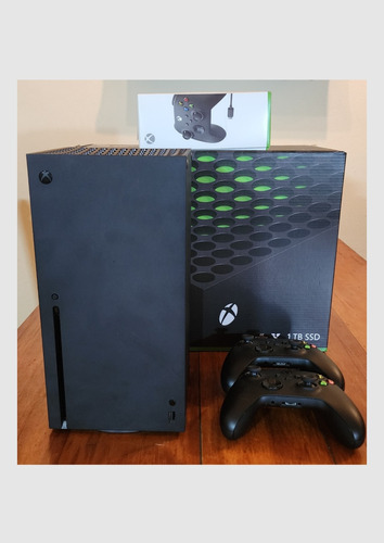 Xbox Series X 1tb + 2 Joystick Originales + Cable Cargador