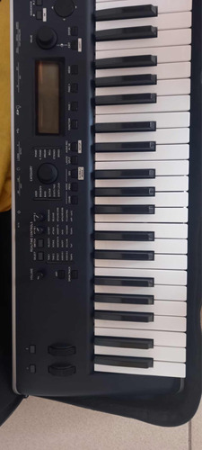 Teclado Korg Kross 2