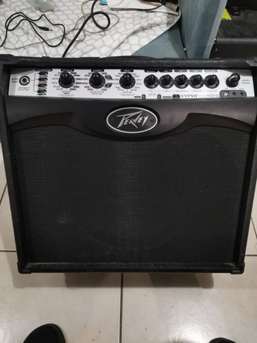 Amplificador Peavey Vypyr Vip 2 40 Watts Efectos 