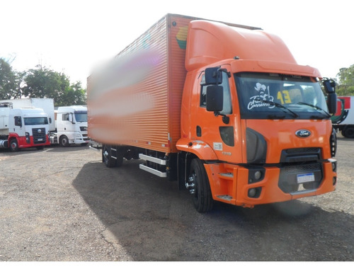 FORD CARGO 1319 2013 4X2 BAÚ