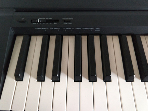 Piano Eléctrico Yamaha P45