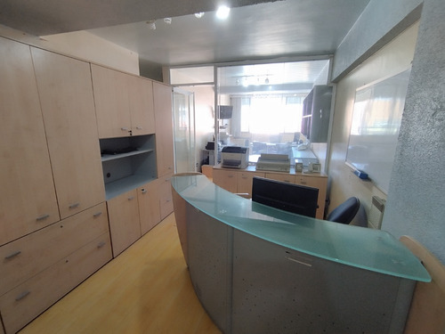 Excelente Oficina En Venta Calle Negrín Sabana Grande Alfonso - Imagen 3