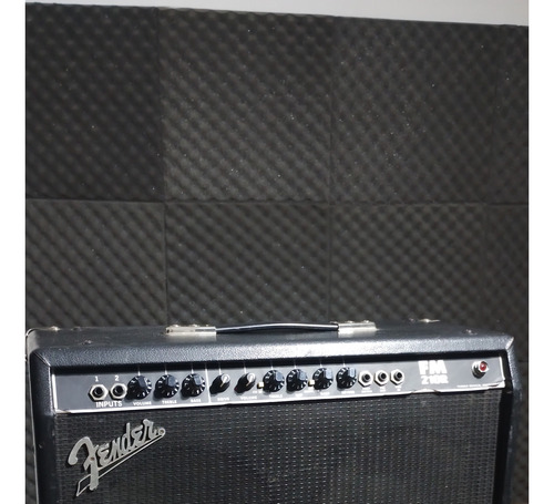 Amplificador Fender Fm 210 100w