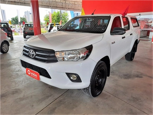 TOYOTA HILUX 2.8 STD 4X4 CD 16V DIESEL 4P MANUAL