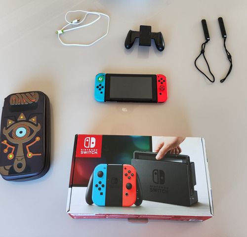 Console Nintendo Switch 64gb Standart Desbloqueado.