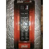 Akai Lpd8 Professional - Controlador Compacto De Pads