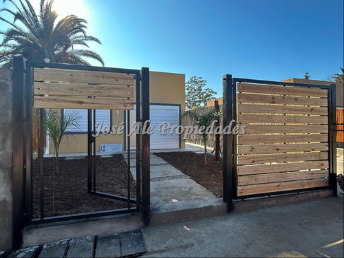 En Venta Propiedad De 2 Dormitorios Con Piscina, Colonia - Imagen 3