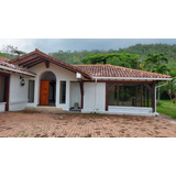 Casa Campestre De 1.968m2 En Parcelación En Venta Pance Cali Valle