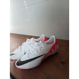 Botines Nike Mercurial Vapor 15 Academy (talle 39,cm 25)