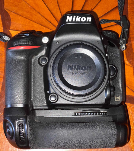 Nikon D610 Con Grip