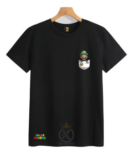 Polera Luigi - Mario Bros - Amigos - Bolsillo - Estampaking