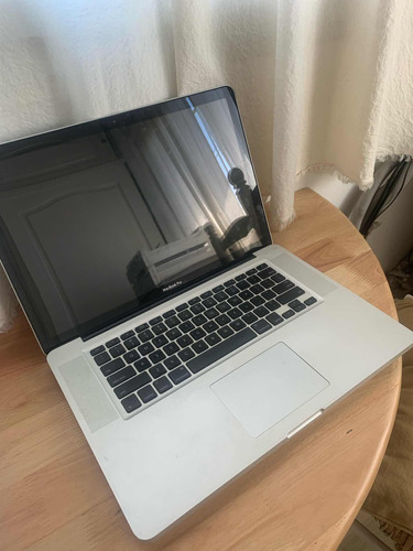 Macbook Pro 15-inch Mid 2010