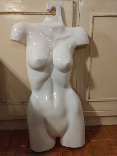 Maniquí Silueta De Mujer Medio Cuerpo 