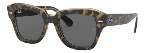 Anteojos De Sol Ray-ban Wayfarer State Street Mediano Con Marco De Acetato Color Polished Havana On Transparent Brown, Lente Dark Grey De Cristal Clásica, Varilla Tortoise De Acetato - Rb2186