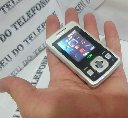 Celular Sony Ericsson T303 Mini Slaid Pequeno Antigo De Chip
