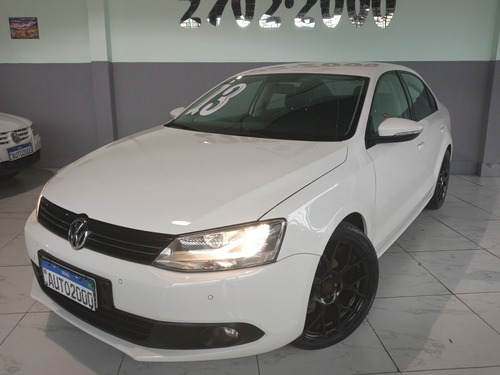 VW JETTA 2013 2.0 COMFORTLINE FLEX AUTOMÁTICA BAIXA KM
