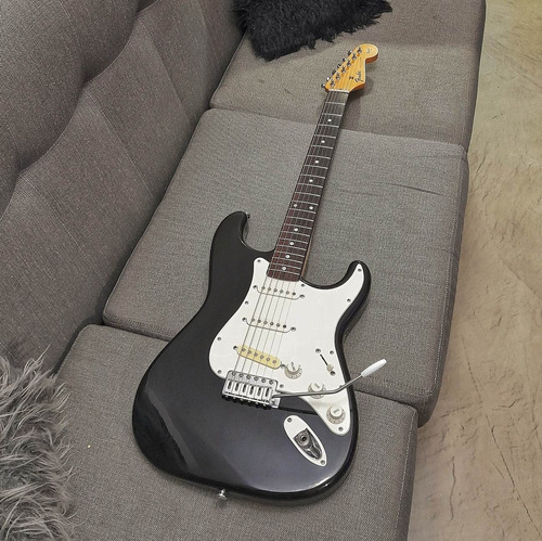 Guitarra Fender Stratocaster Squier Series Japon