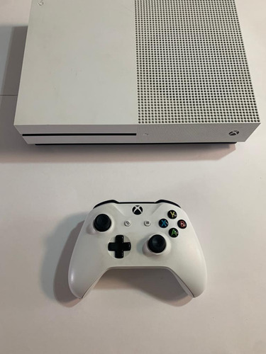 Microsoft Xbox One S 1tb Standard Color  Blanco