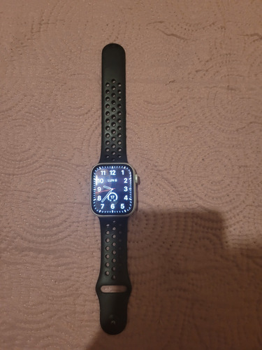 Reloj Apple Watch Series 8