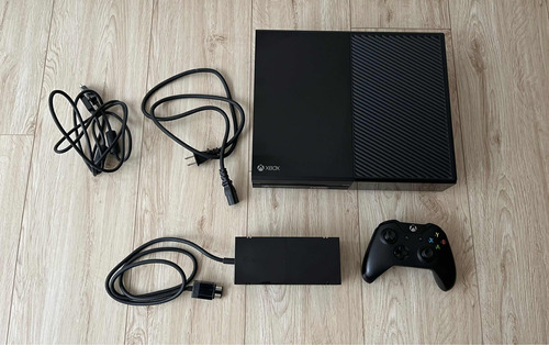 Xbox One Usado 500gb Con Accesorios + Control