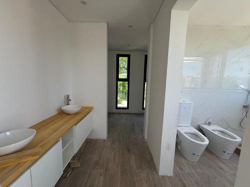 Casa En Venta 4 Dormitorios Haras Santa Maria Eucaliptos-financia - Imagen 2