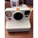 Câmera Instantânea Polaroid Now Branca + Correa Preta