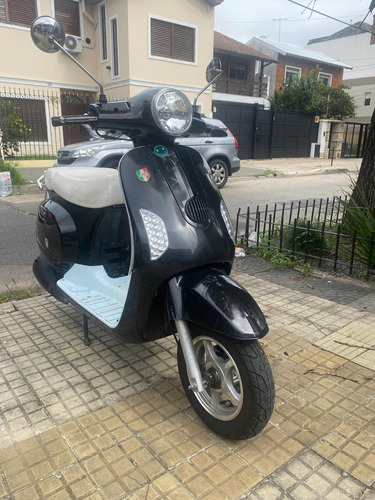 Motomel Strato Euro